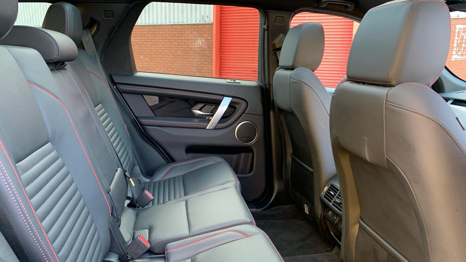 Used Land Rover Discovery Sport 2023 for sale - 76825238: Photo 6