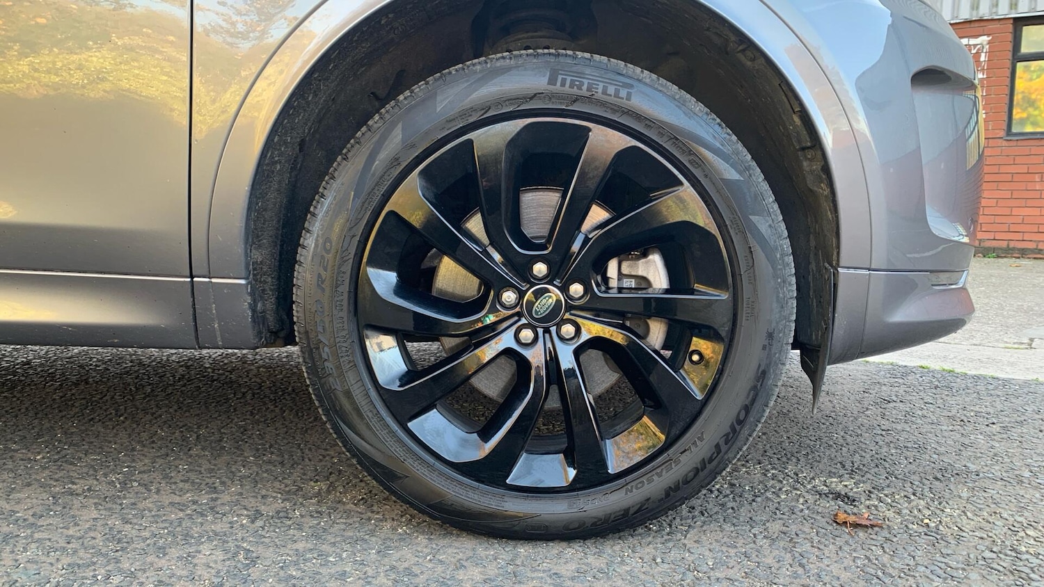 Used Land Rover Discovery Sport 2023 for sale - 76825238: Photo 9