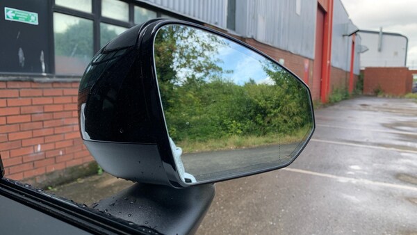 Used Volvo EX30 2025 for sale - 75089567: Photo 32