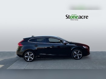 Used Volvo V40 2019 for sale - 78205271: Photo
