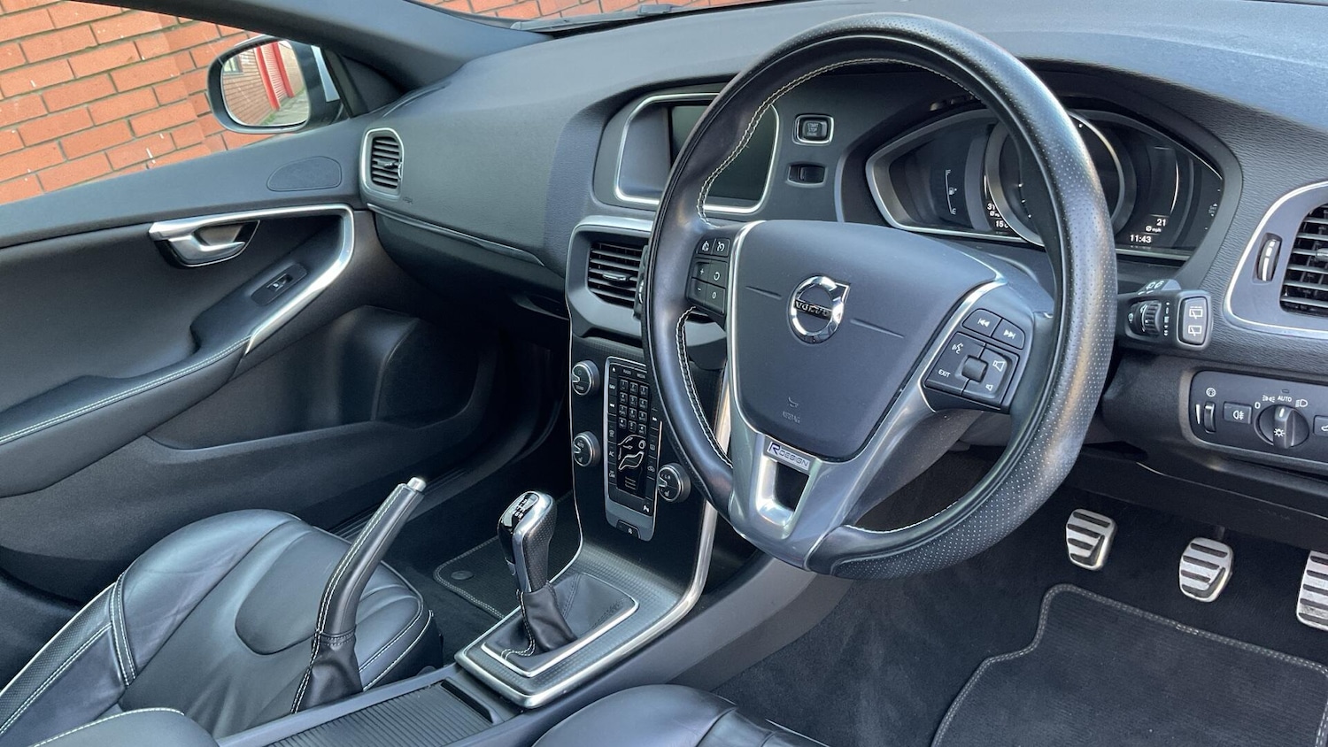 Used Volvo V40 for sale - 78205271: Photo 4