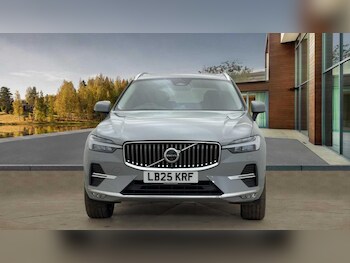Used Volvo XC60 2025 for sale - 77304981: Photo