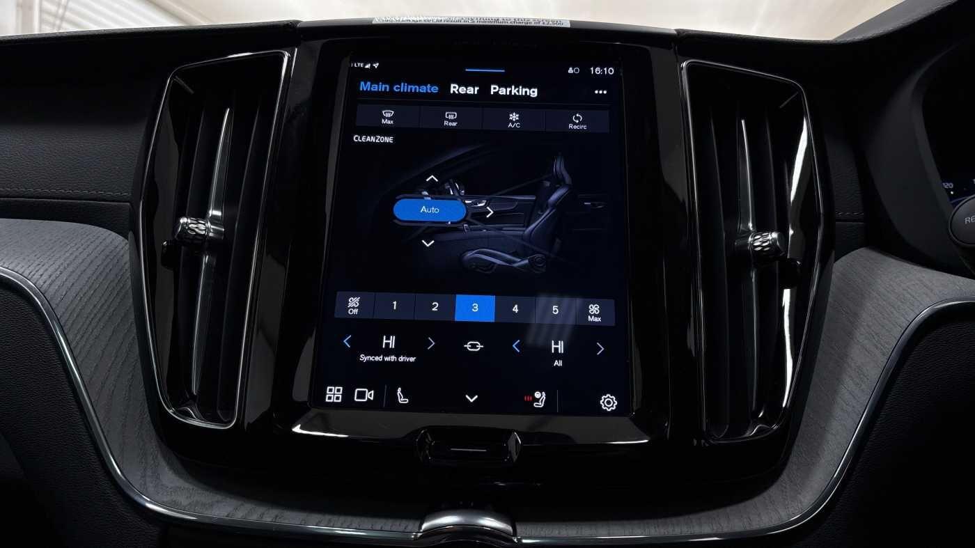 Used Volvo XC60 2025 for sale - 77304981: Photo 34