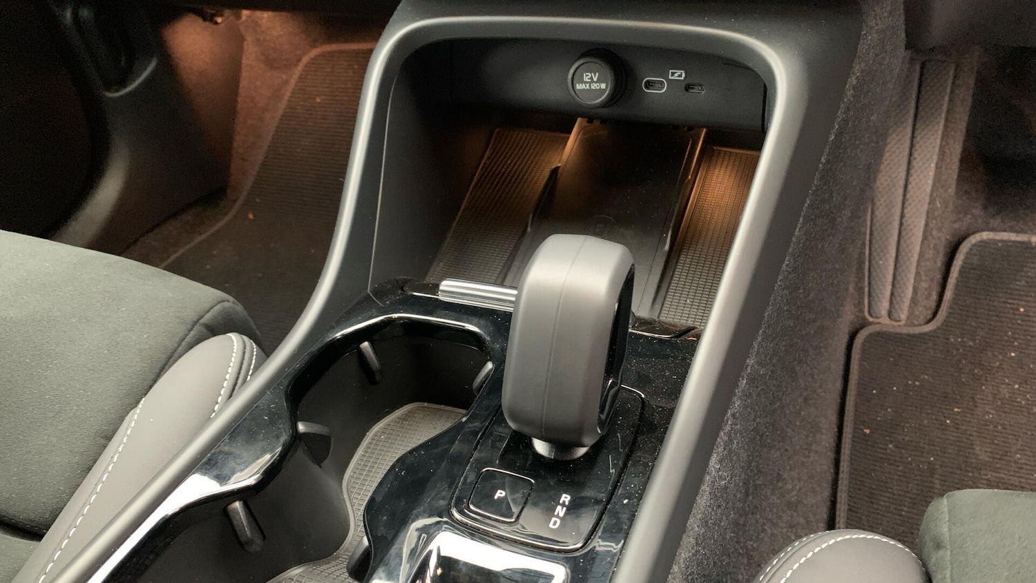 Used Volvo XC40 2024 for sale - 77081468: Photo 26