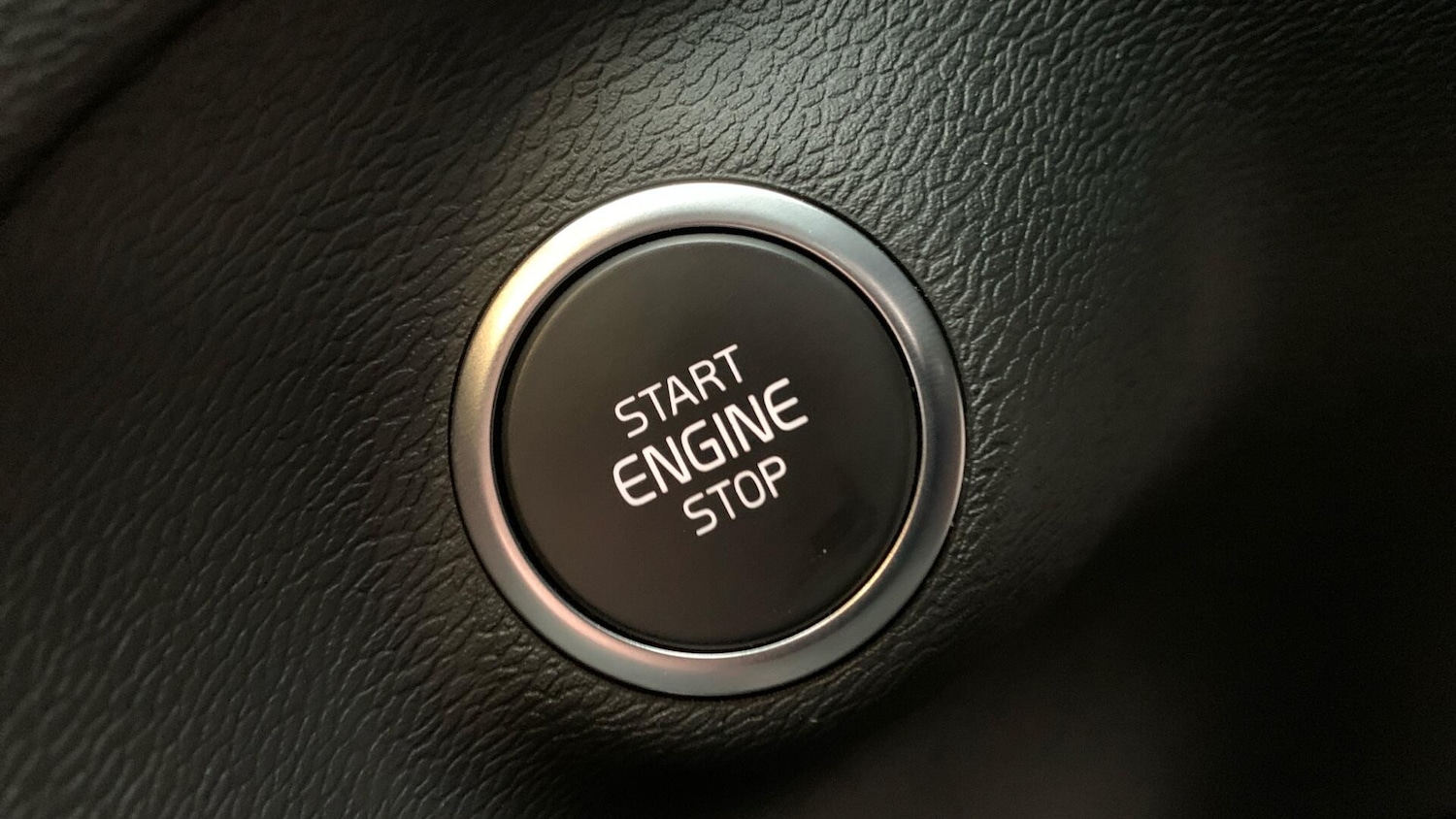 Used Volvo XC40 2024 for sale - 77081468: Photo 27