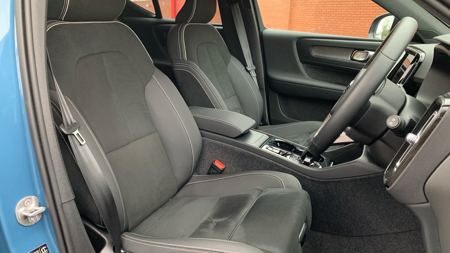 Used Volvo XC40 2024 for sale - 77081468: Photo 31