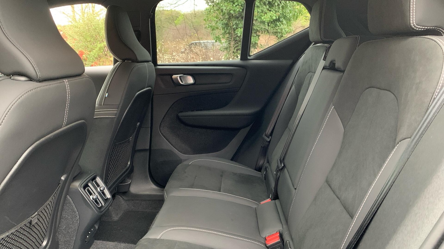 Used Volvo XC40 2024 for sale - 77081468: Photo 33