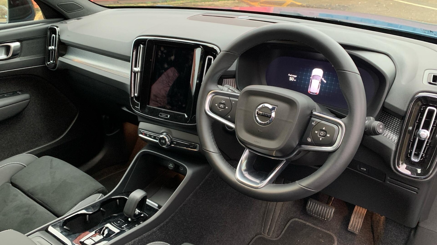 Used Volvo XC40 2024 for sale - 77081468: Photo 4