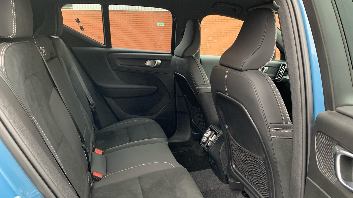 Used Volvo XC40 2024 for sale - 77081468: Photo 6