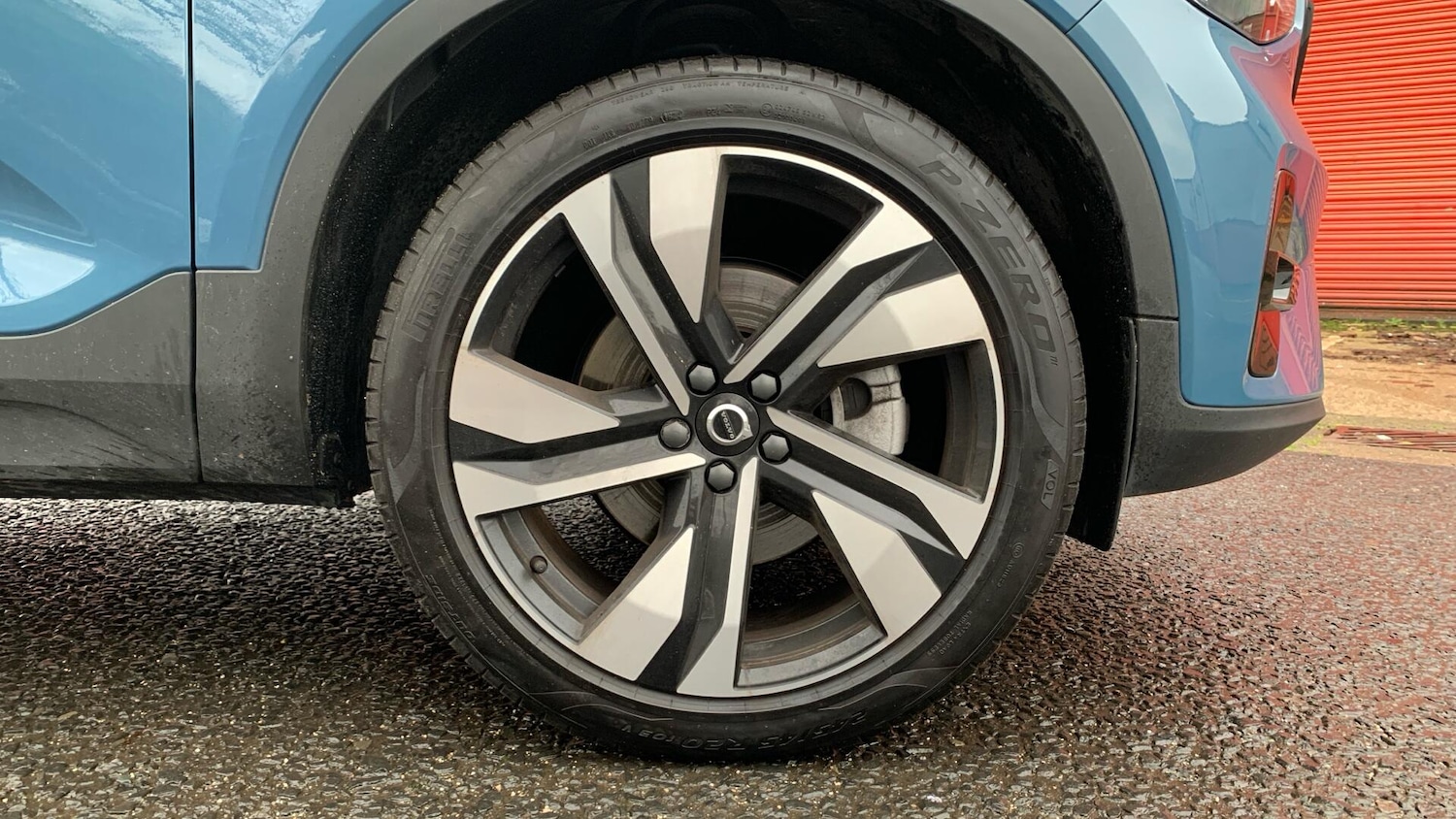 Used Volvo XC40 2024 for sale - 77081468: Photo 9