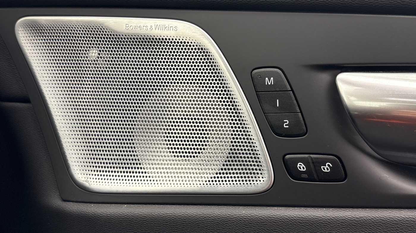 Used Volvo XC60 2024 for sale - 77202790: Photo 18