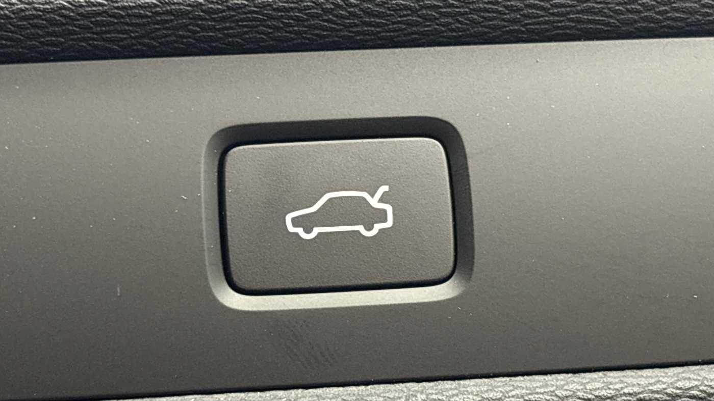 Used Volvo XC60 2024 for sale - 77202790: Photo 20