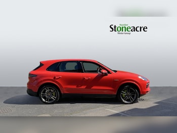 Used Porsche Cayenne 2019 for sale - 78461457: Photo