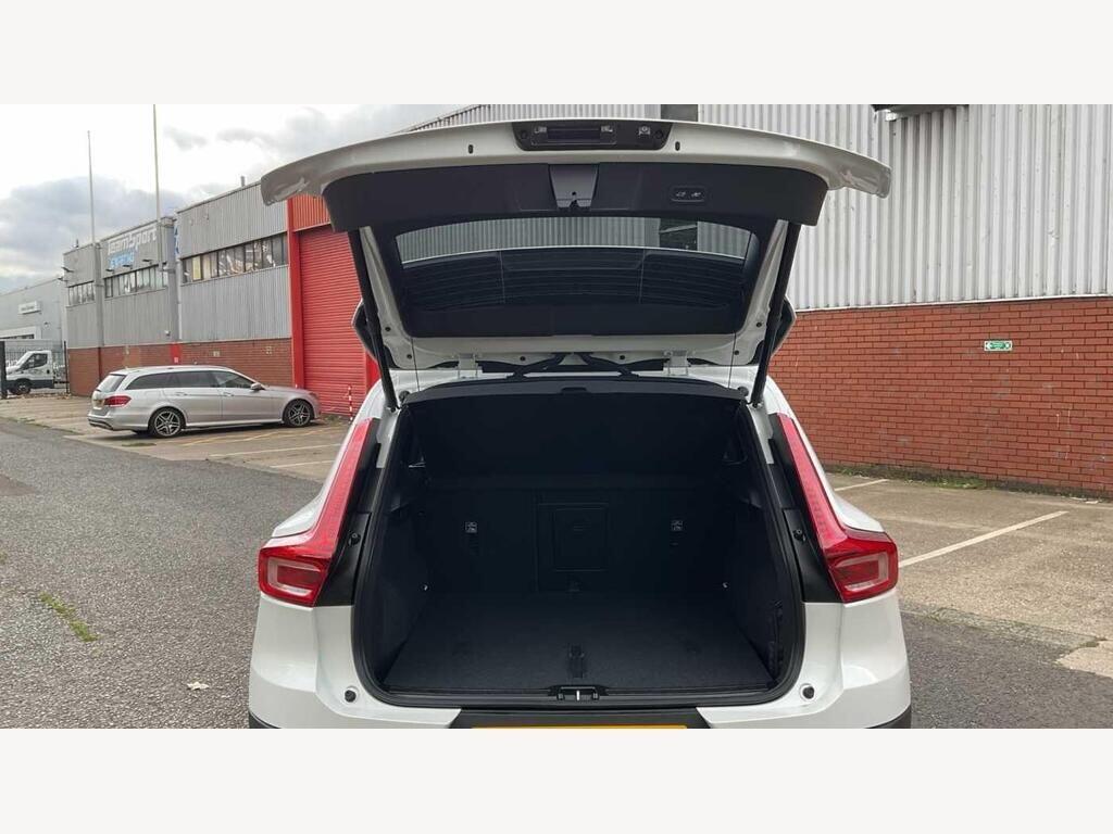 Used Volvo XC40 for sale - 77769682: Photo 28