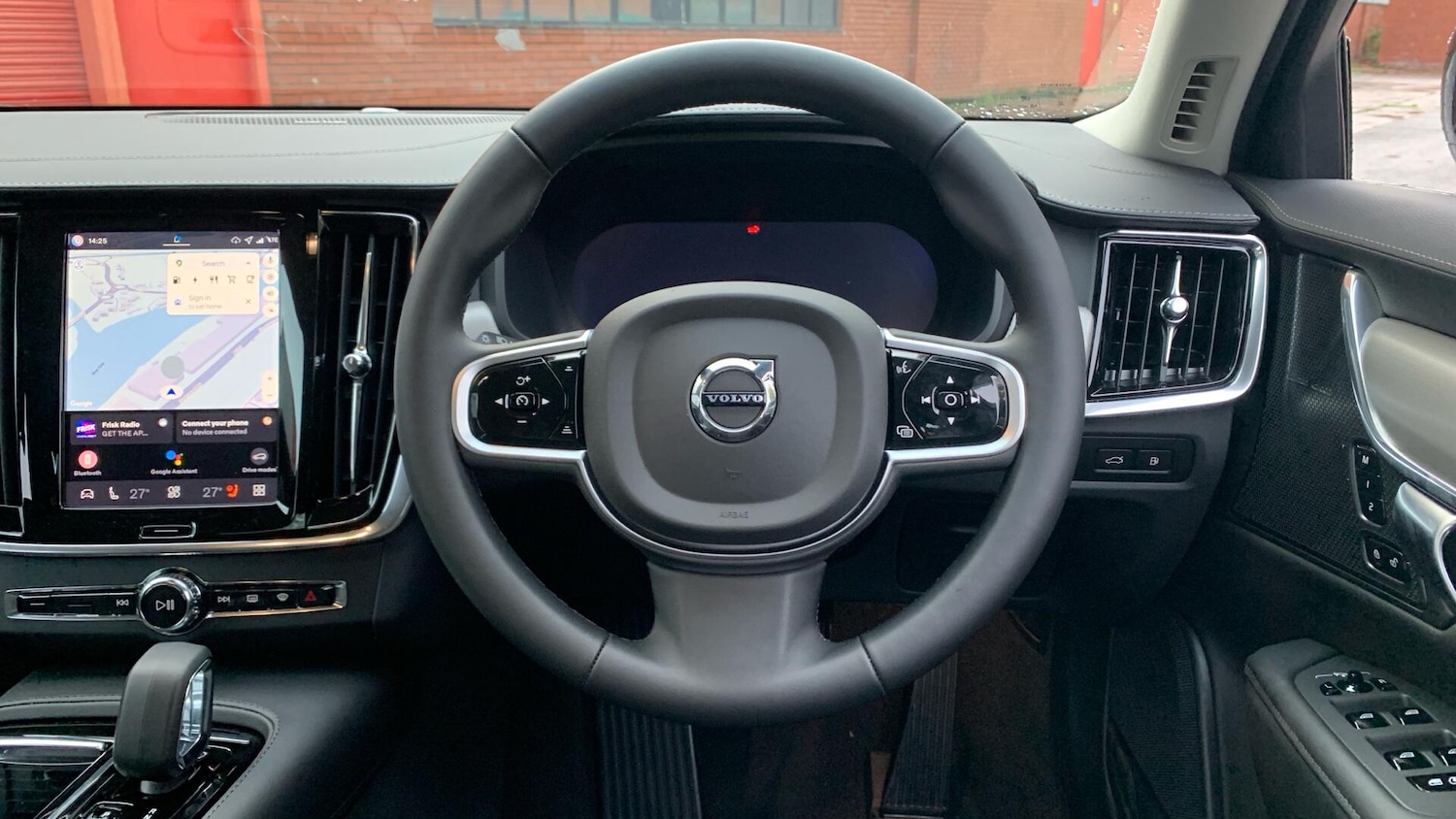 Used Volvo V90 2025 for sale - 77191022: Photo 11