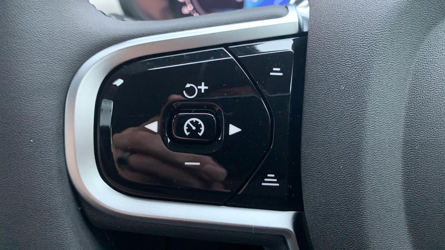 Used Volvo V90 2025 for sale - 77191022: Photo 22