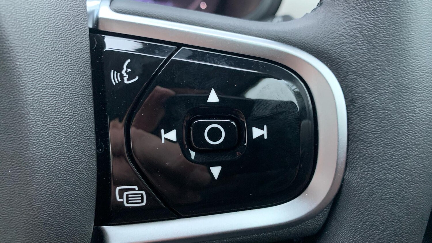 Used Volvo V90 2025 for sale - 77191022: Photo 23