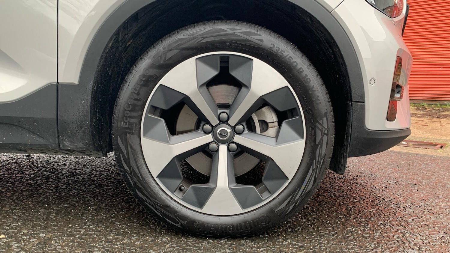 Used Volvo XC40 2024 for sale - 77202419: Photo 9