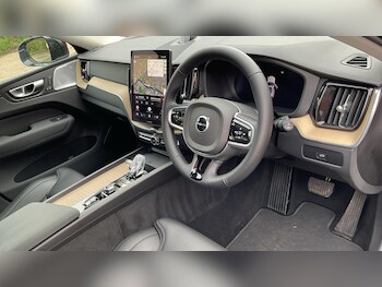 Used Volvo XC60 2025 for sale - 78318925: Photo