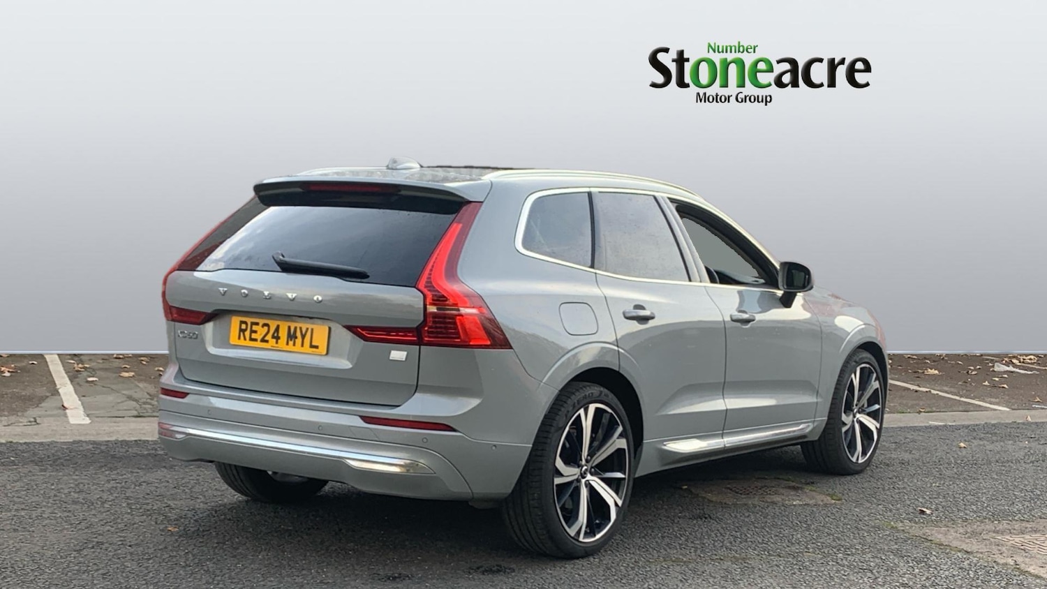 Used Volvo XC60 2024 for sale - 77143978: Photo 2