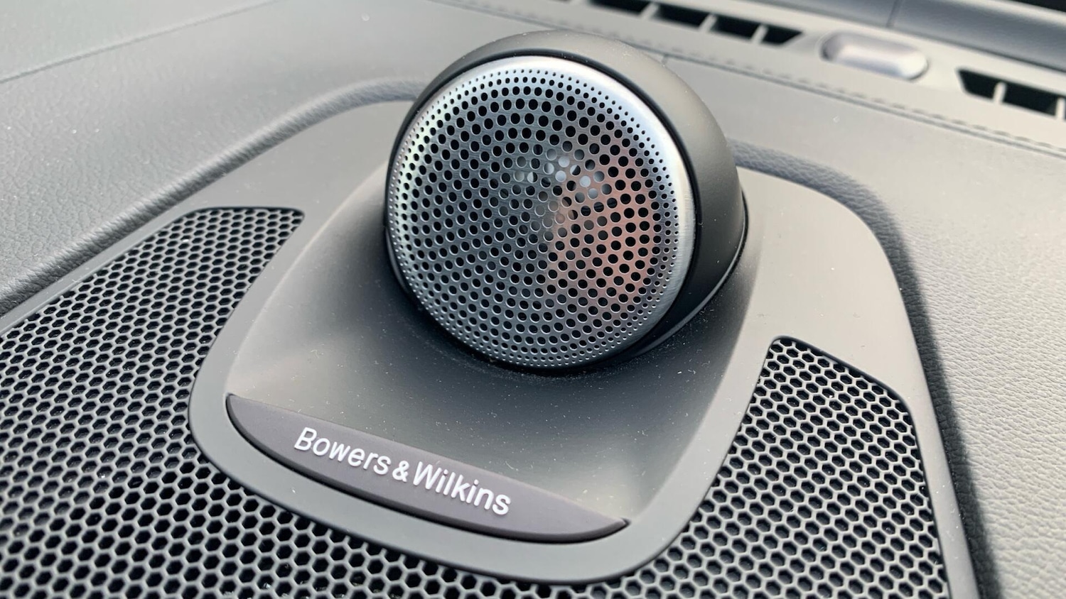 Used Volvo XC60 2024 for sale - 77143978: Photo 26