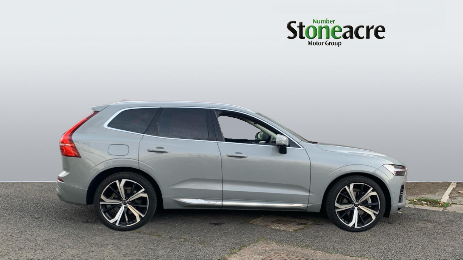 Used Volvo XC60 2024 for sale - 77143978: Photo 4