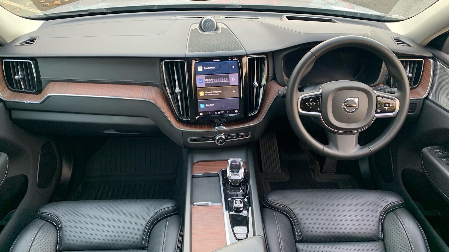 Used Volvo XC60 2024 for sale - 77143978: Photo 6