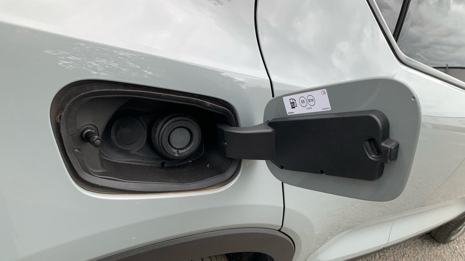 Used Volvo XC40 2024 for sale - 76865388: Photo 17