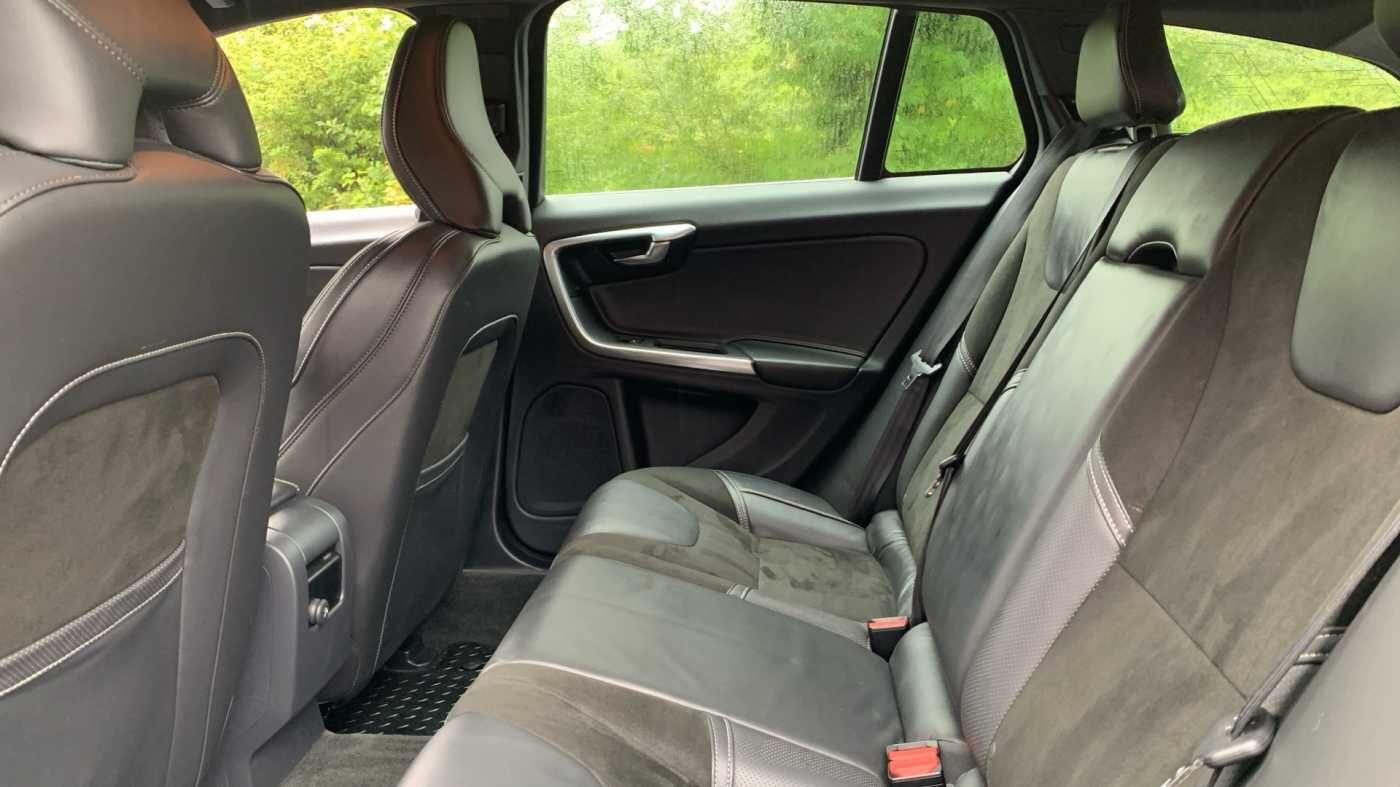 Used Volvo V60 2018 for sale - 77598223: Photo 13