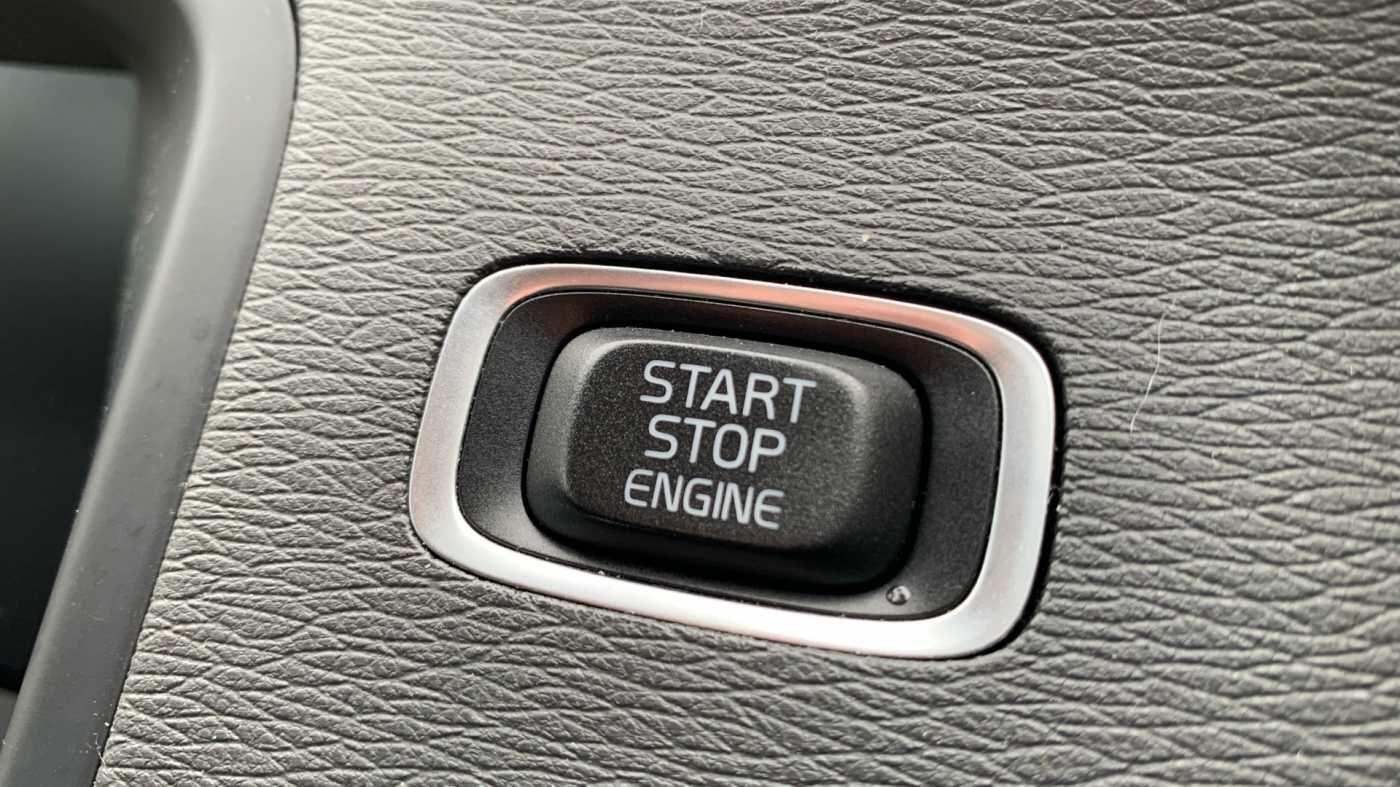 Used Volvo V60 2018 for sale - 77598223: Photo 19