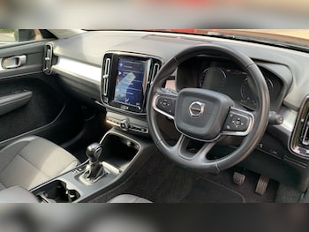 Used Volvo XC40 2019 for sale - 79412760: Photo