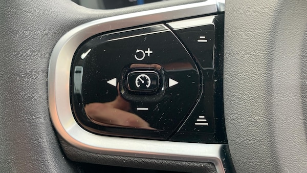 Used Volvo XC60 2022 for sale - 76227834: Photo 22
