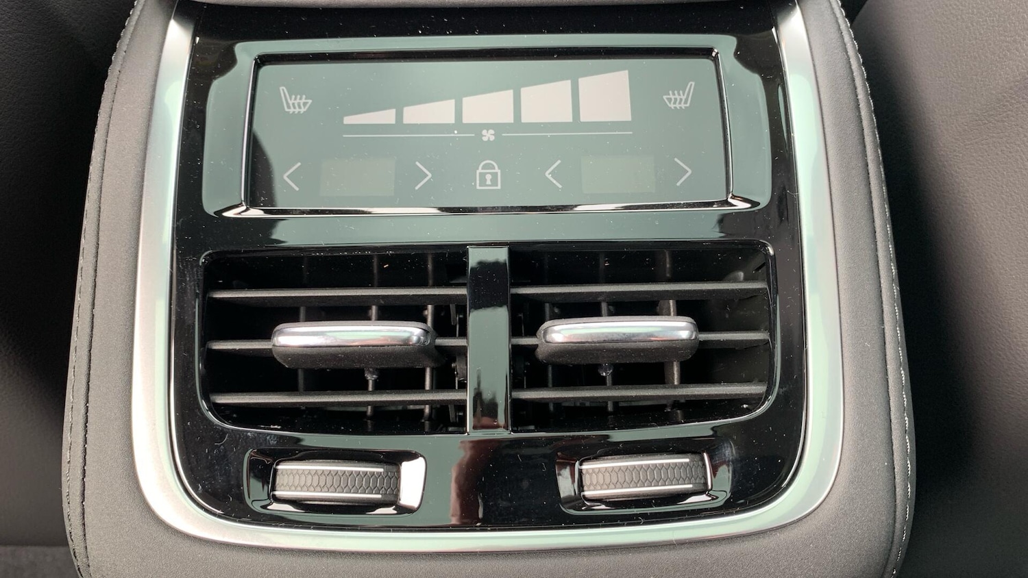 Used Volvo XC90 2026 for sale - 78047086: Photo 36