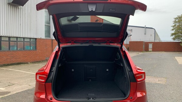 Used Volvo XC40 2021 for sale - 76152775: Photo 13