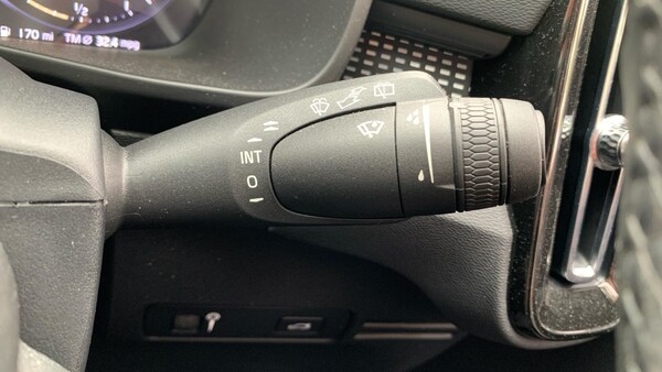 Used Volvo XC40 2021 for sale - 76152775: Photo 23