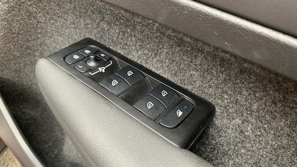 Used Volvo XC40 2021 for sale - 76152775: Photo 24