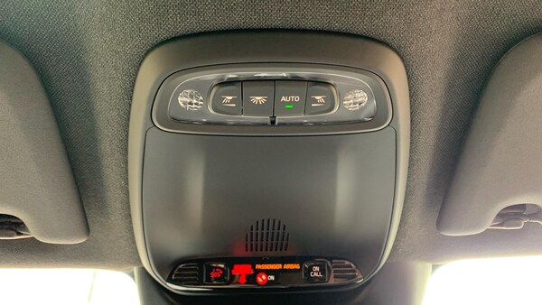 Used Volvo XC40 2021 for sale - 76152775: Photo 28