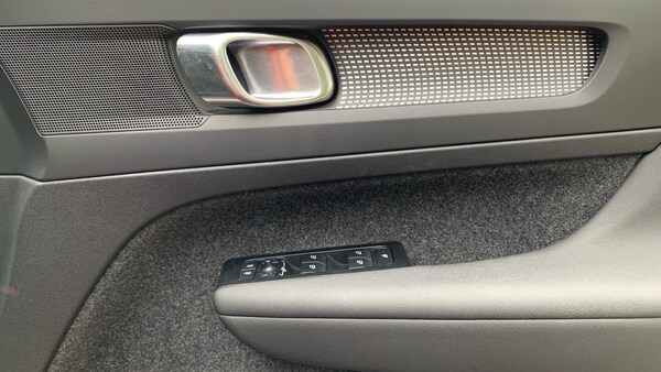 Used Volvo XC40 2021 for sale - 76152775: Photo 29