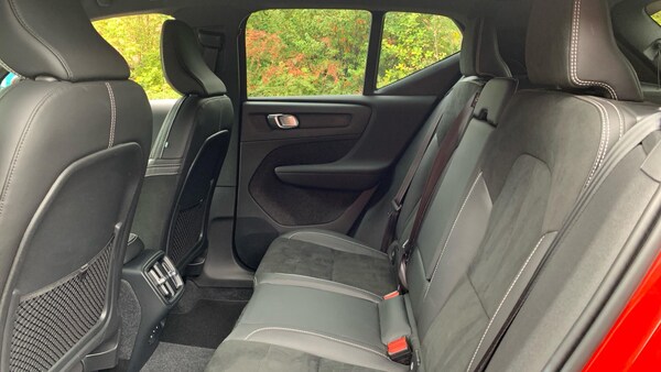 Used Volvo XC40 2021 for sale - 76152775: Photo 33