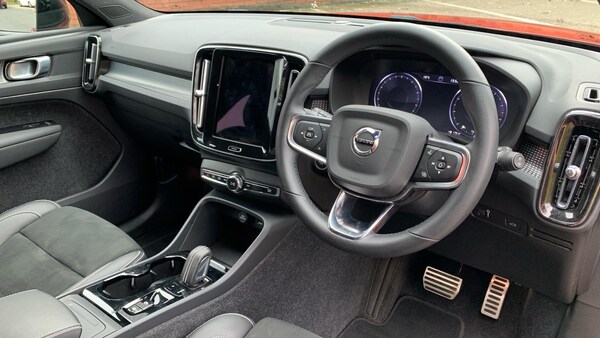 Used Volvo XC40 2021 for sale - 76152775: Photo 4