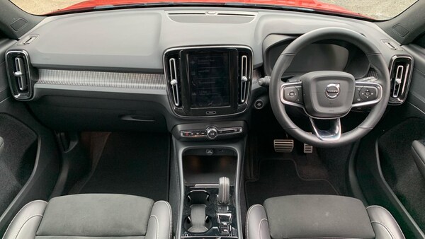 Used Volvo XC40 2021 for sale - 76152775: Photo 5