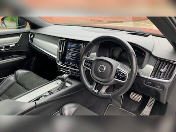 Used Volvo V90 2018 for sale - 78809129: Photo