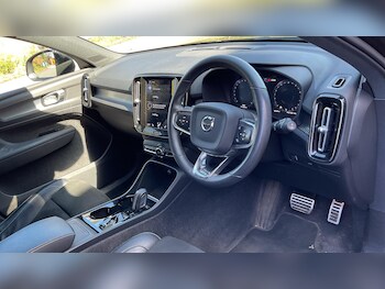 Used Volvo XC40 2021 for sale - 78319089: Photo