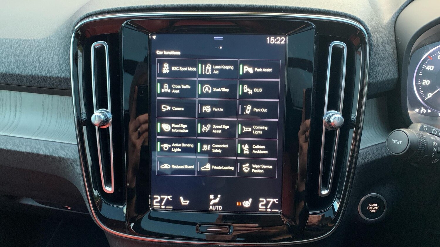 Used Volvo XC40 2019 for sale - 77097935: Photo 17