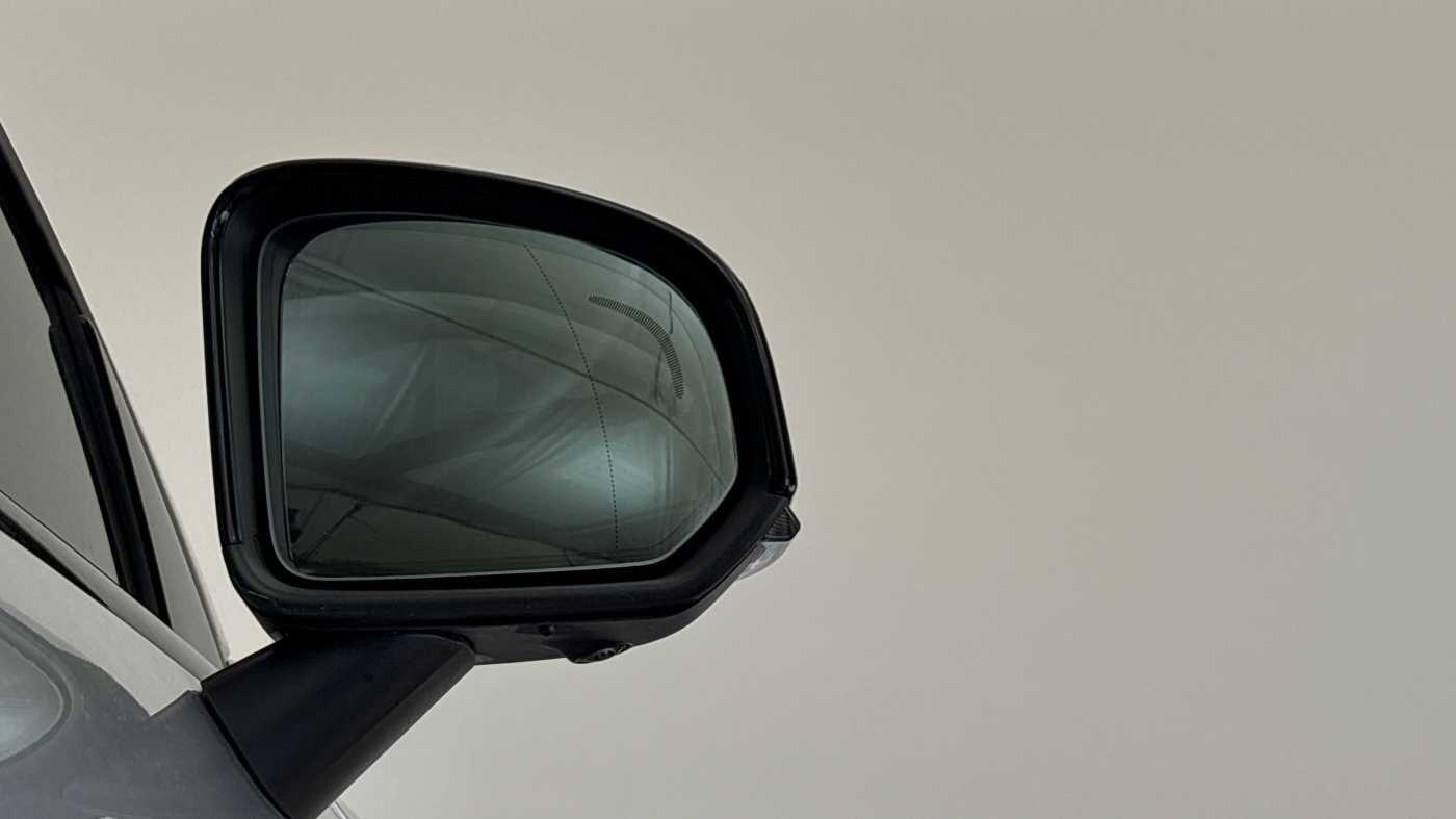 Used Volvo XC40 2024 for sale - 76550383: Photo 37