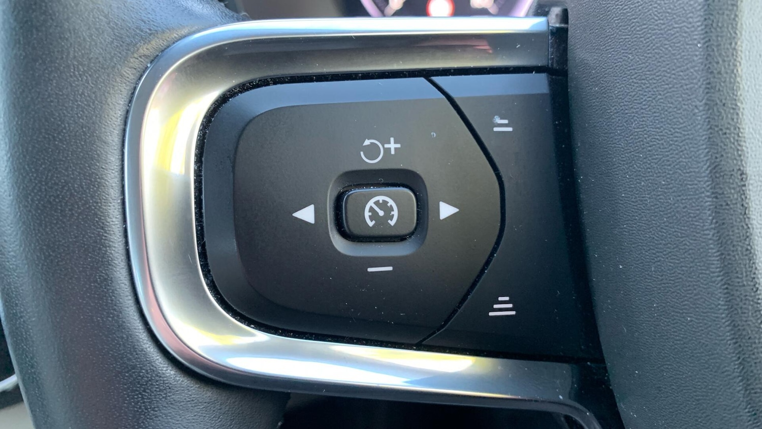 Used Volvo XC40 2020 for sale - 76832215: Photo 22