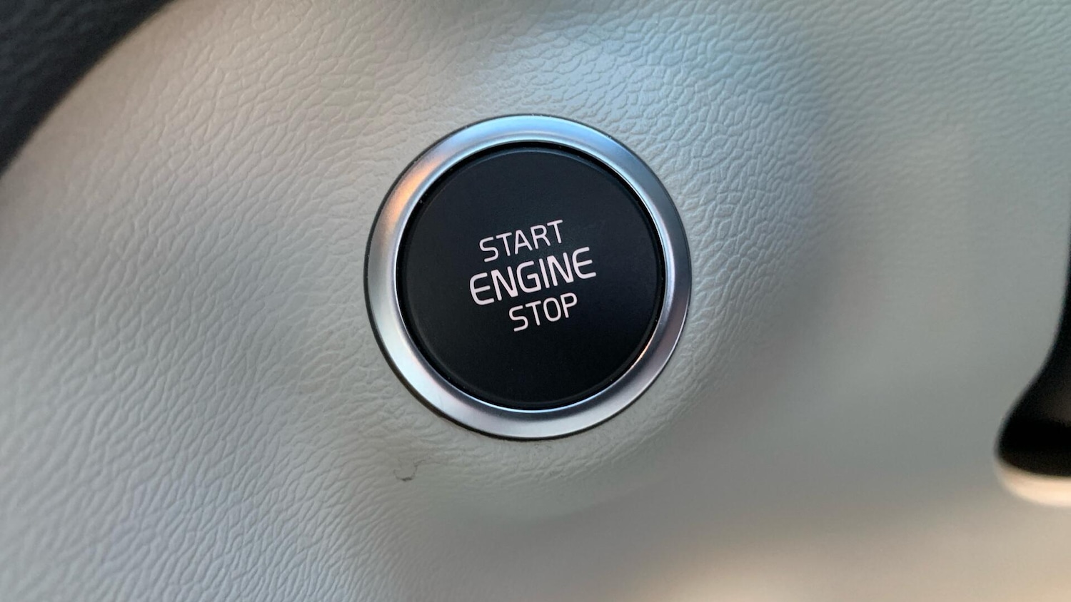 Used Volvo XC40 2020 for sale - 76832215: Photo 28