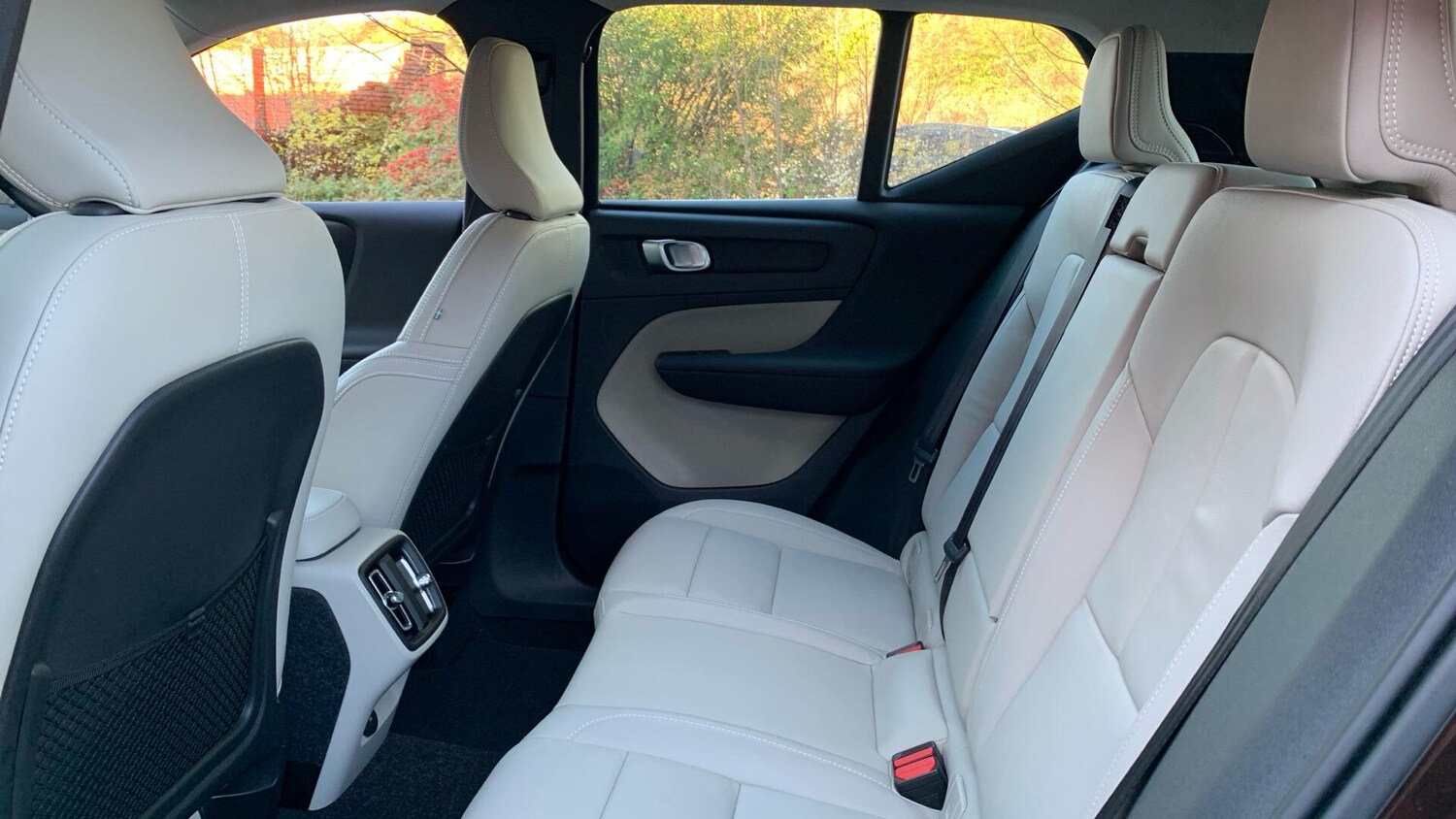 Used Volvo XC40 2020 for sale - 76832215: Photo 34