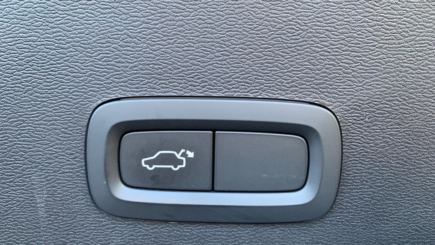 Used Volvo XC40 2020 for sale - 76832215: Photo 36