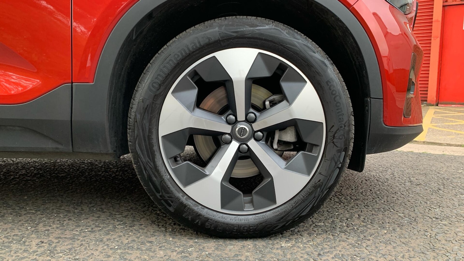 Used Volvo XC40 2024 for sale - 76432728: Photo 10